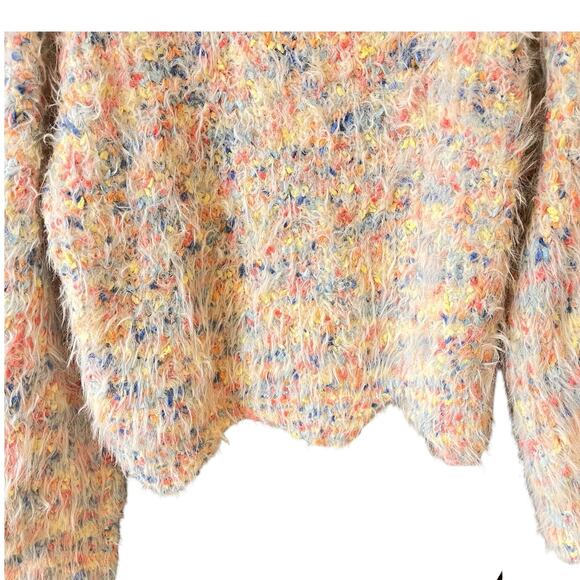 &Merci Confetti Scallop Chenille Sweater L - Picture 10 of 12